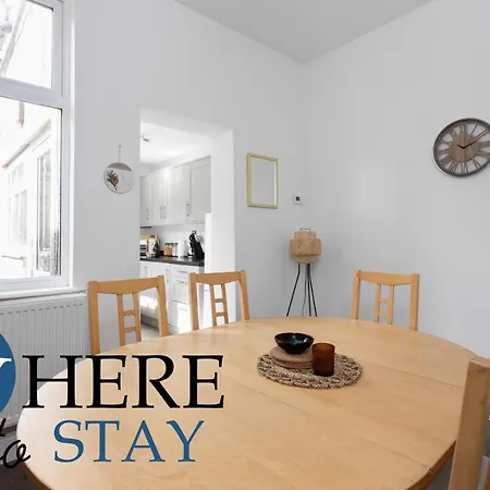 Holiday home Elegant 4bed House-free Parking Barrow-in-Furness
