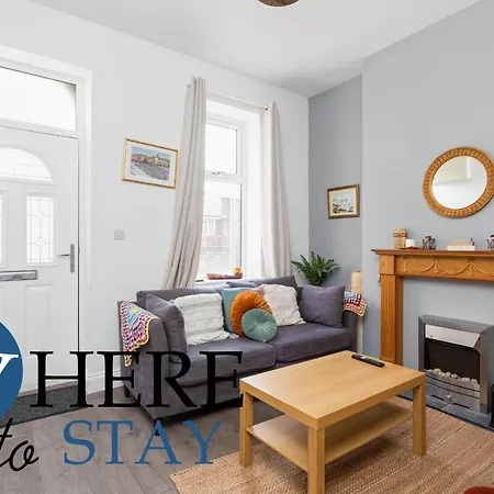 Elegant 4bed House-free Parking * 巴罗弗内斯